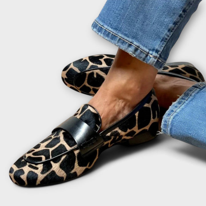 Isabella – Leopard Print Loafer
