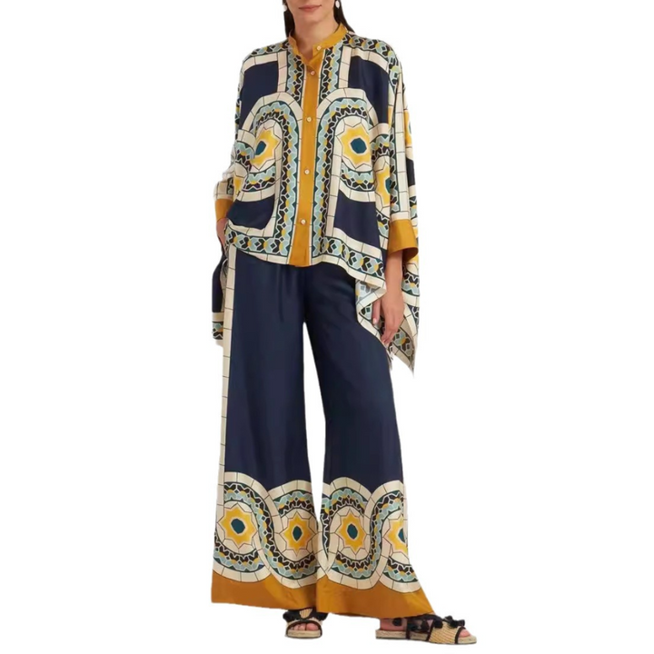 Daphne™ Relaxed Two-Piece Spring Set
