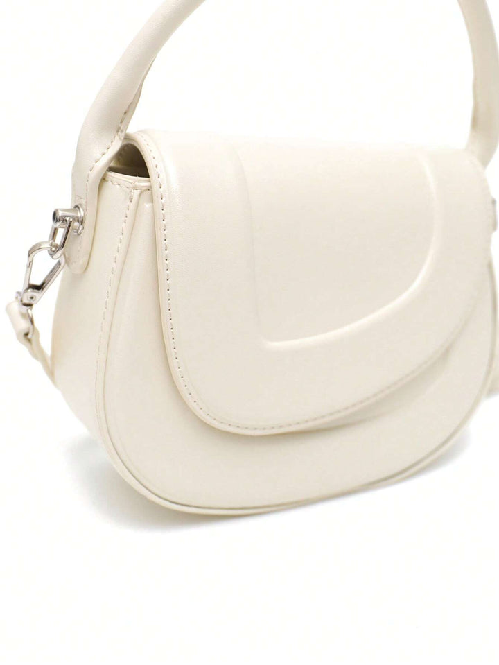 Ava – Stylish Minimalist Designer Saddle Bags