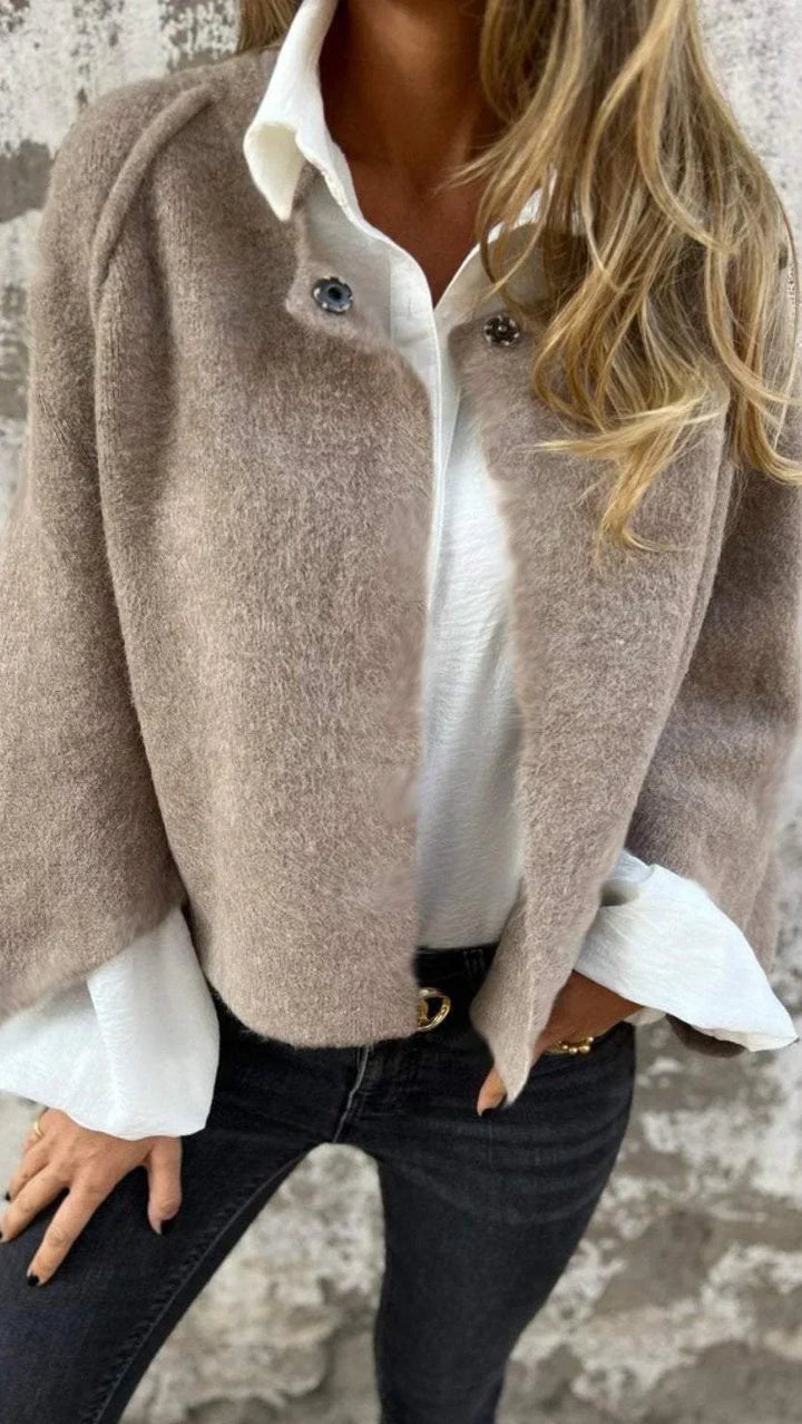 ISLA | Timeless Wool Coat for Effortless Elegance