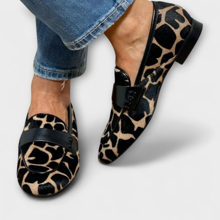 Isabella – Leopard Print Loafer