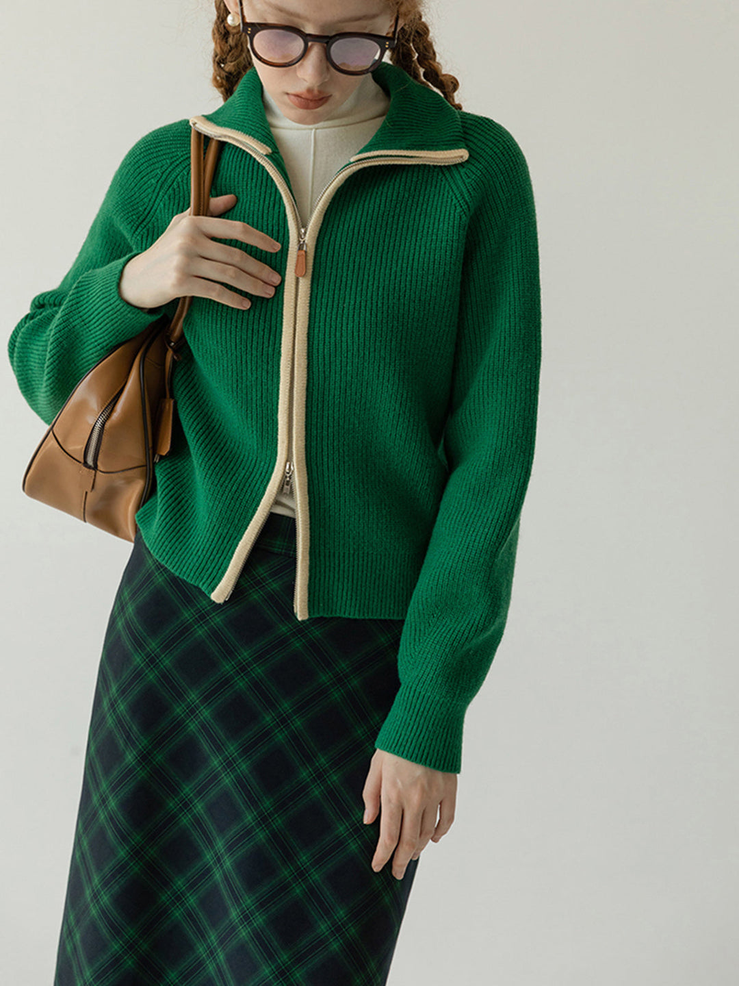 Margaret – Two-Way Zip Contrast Trim Cardigan