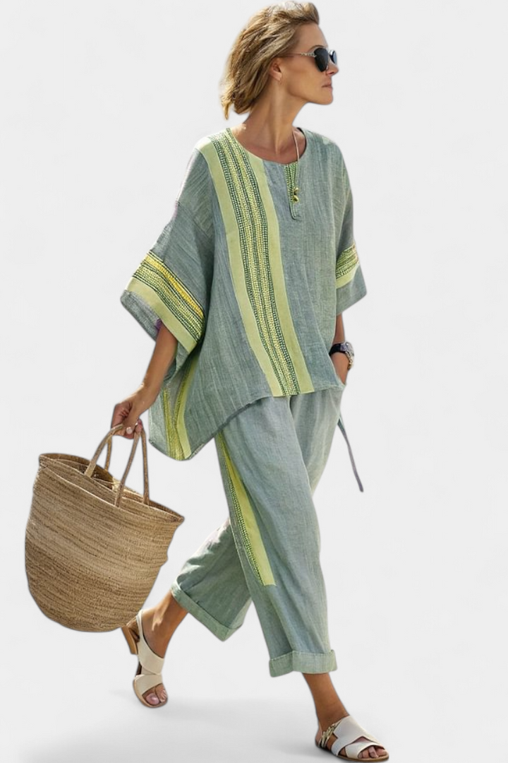 Bamboo linen set with enchanting lavender and yellow striped details