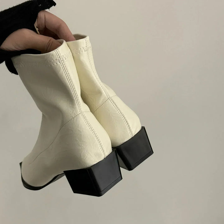 Lucille - Pointy ankle boots - Autumn footwear