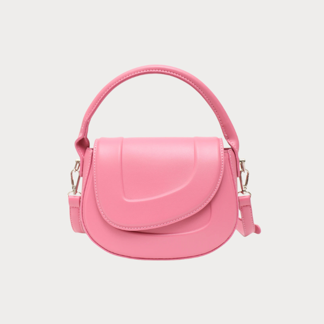 Ava – Stylish Minimalist Designer Saddle Bags