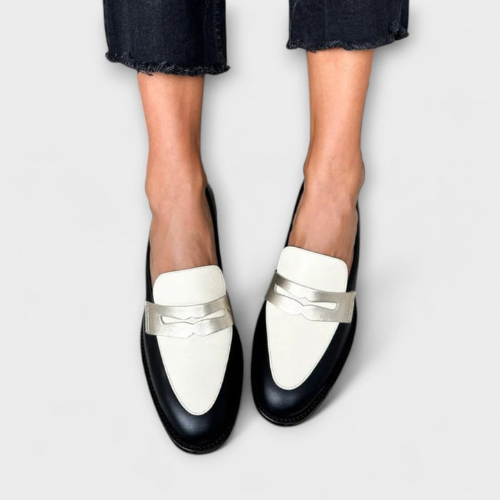 Isabella – Black Loafers with a Touch of Metallic Elegance