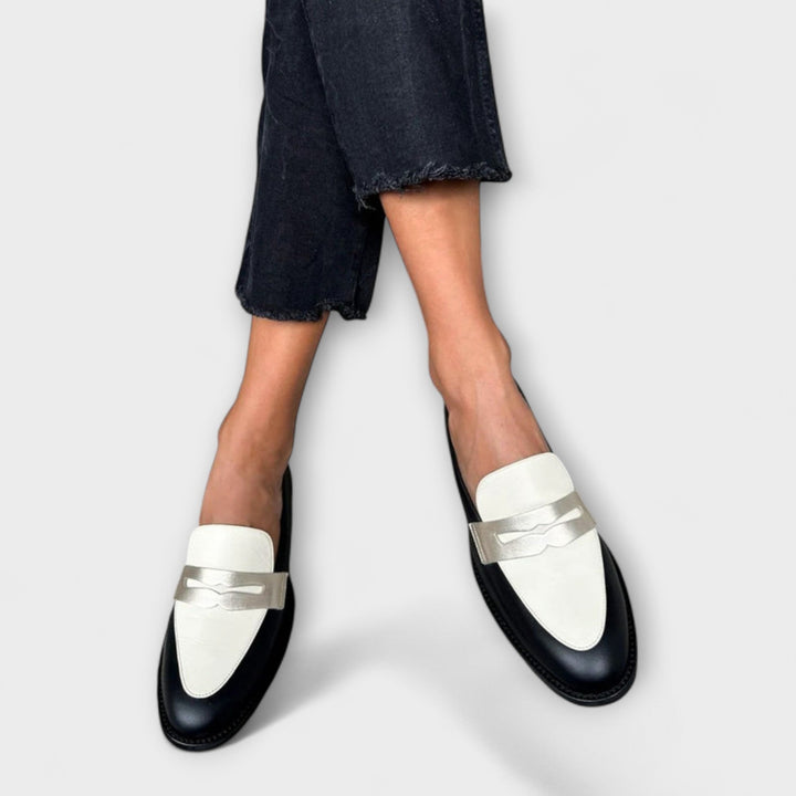 Isabella – Black Loafers with a Touch of Metallic Elegance